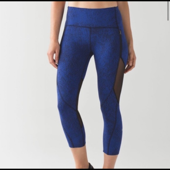LuLu Lemon leggings - size 12 - Picture 3 of 5